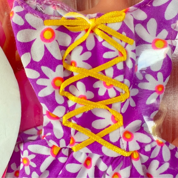 Vintage 1995 “Happy Birthday Barbie!” Greeting Card w/Adorable Barbie Dress -NEW - Picture 5 of 8